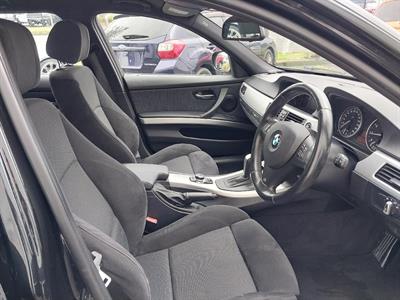 2011 BMW 320i - Thumbnail