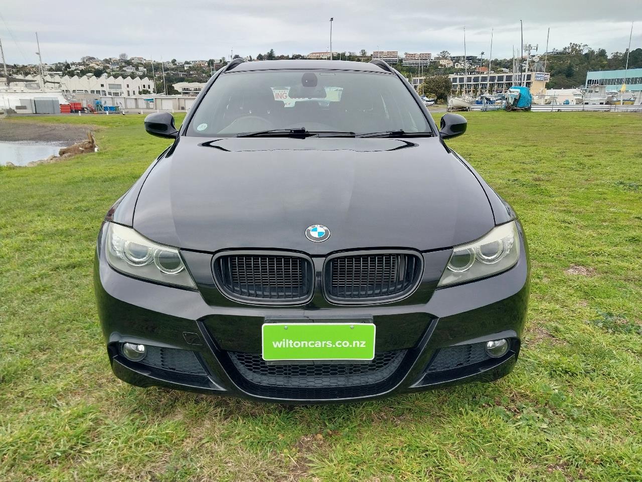 2011 BMW 320i